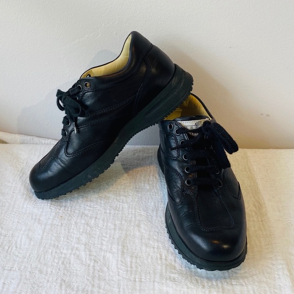 HOGAN**Brand New***Leather Sneaker Shoes US 6 - Picture 2 of 8